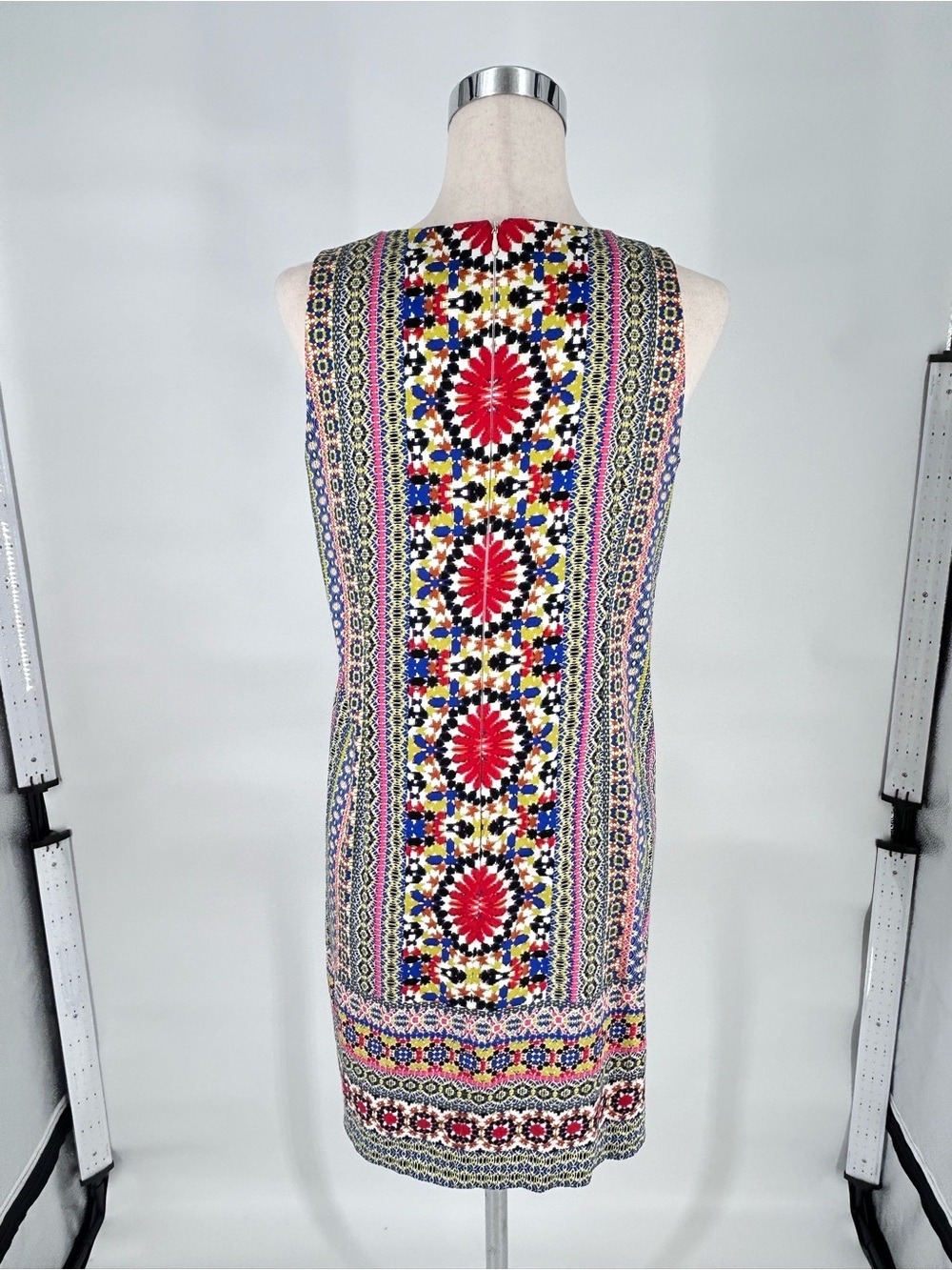 London Times Sleeveless Medallion Mosaic Print Dress Medium - Picture 7 of 12